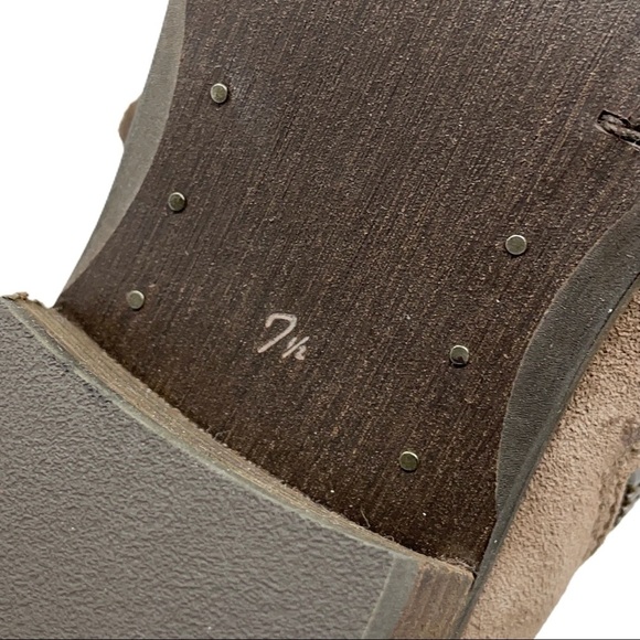 NWOT Sam Edelman Suede Packer Taupe Bootie Sz 7.5 - Picture 7 of 11